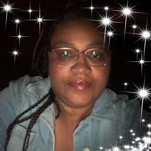 Meet your Posher, Toni